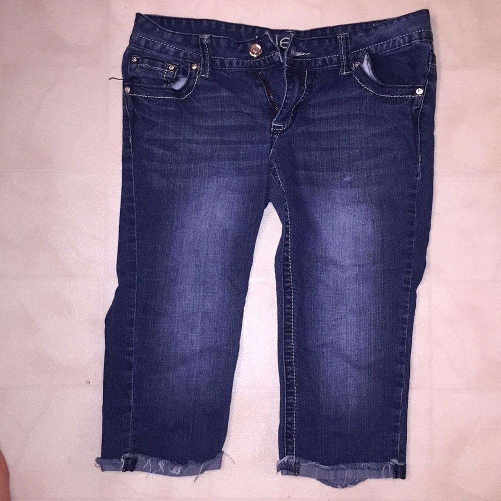 Rue 21 Capris